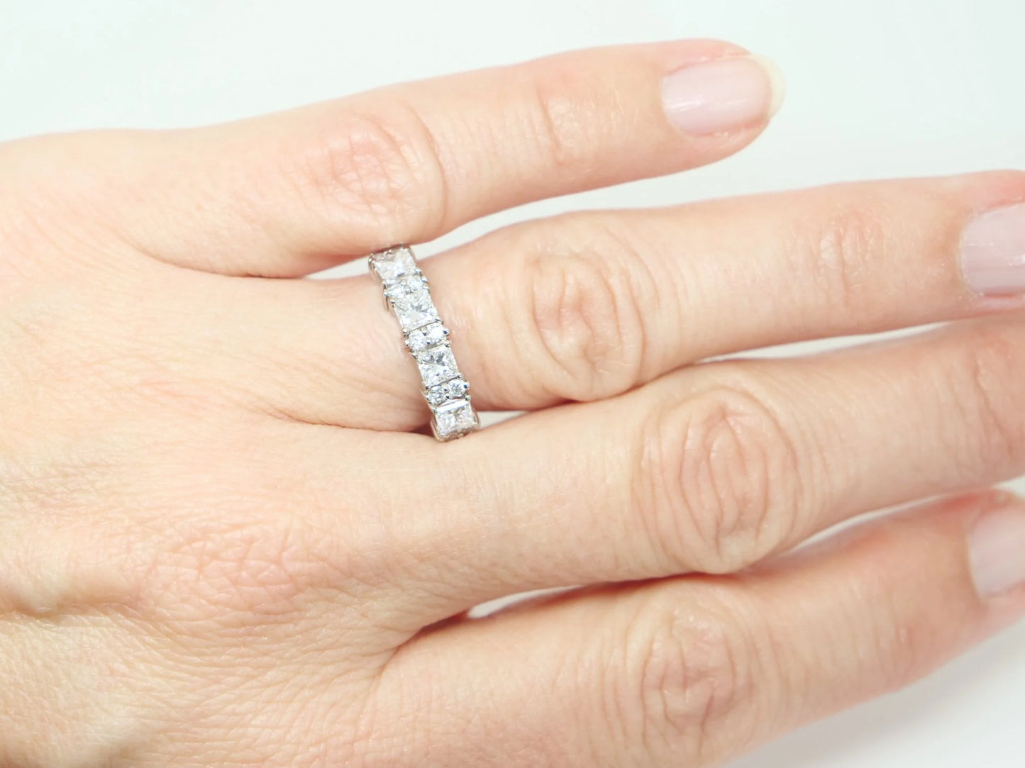 18ct Princess & Brilliant Cut Diamond Ring