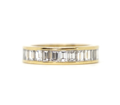 Full Diamond Eternity Ring in 18ct Gold