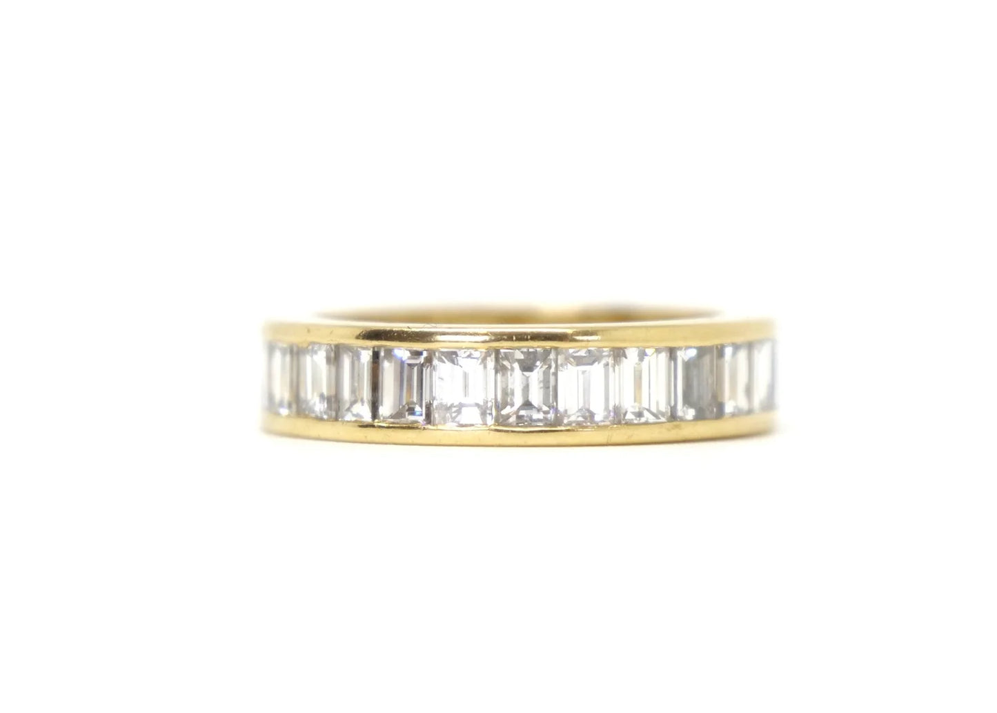 Full Diamond Eternity Ring in 18ct Gold