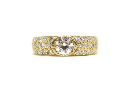 Vintage Diamond Ring with Inset Diamond Shoulders