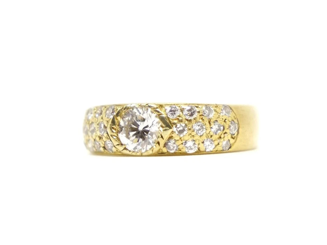 Vintage Diamond Ring with Inset Diamond Shoulders