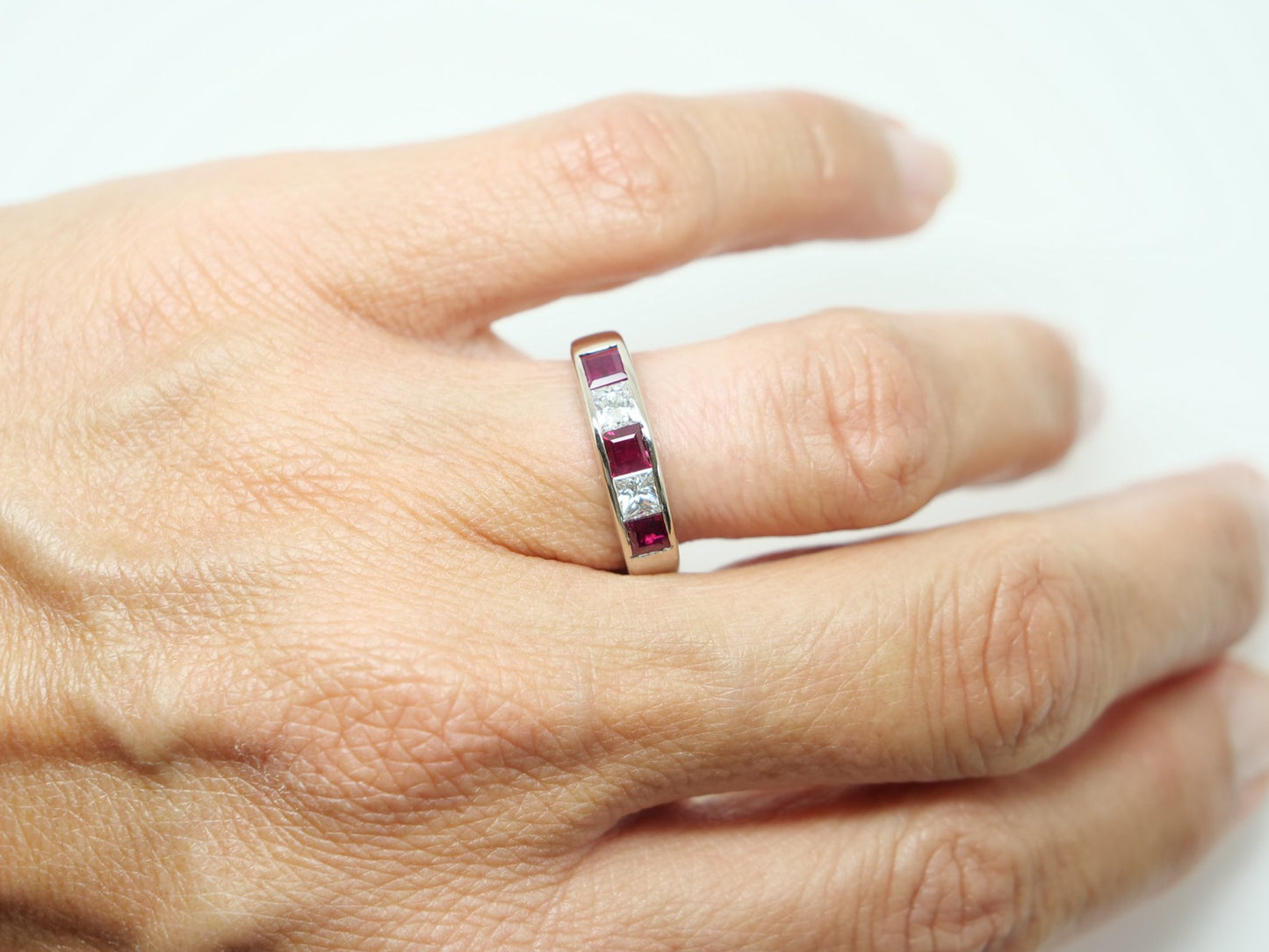 18ct Gold Ruby & Diamond Ring