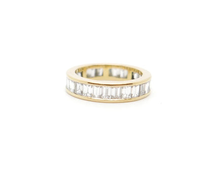 Full Diamond Eternity Ring in 18ct Gold